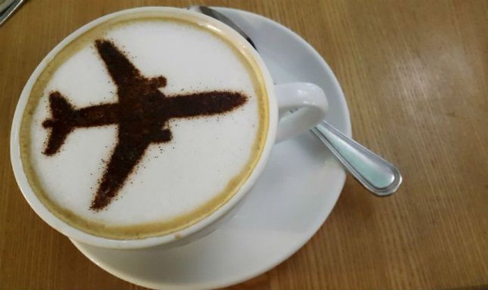 6 cach de ngu ngon khi di may bay 04